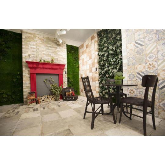 kopottas szurke vilagos padlolap rusztikus bohem szelu csempe burkolat padlolap padloburkolat terasz konyha nappali kohatasu rusztikus balaton mediterran toszkan provance terasz csuszasmentees fagyallo 20x20 (2).jpg